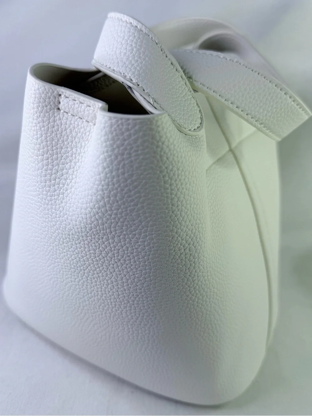 Valentino Orlandi White Pebbled Bucket Bag with Silver Accent